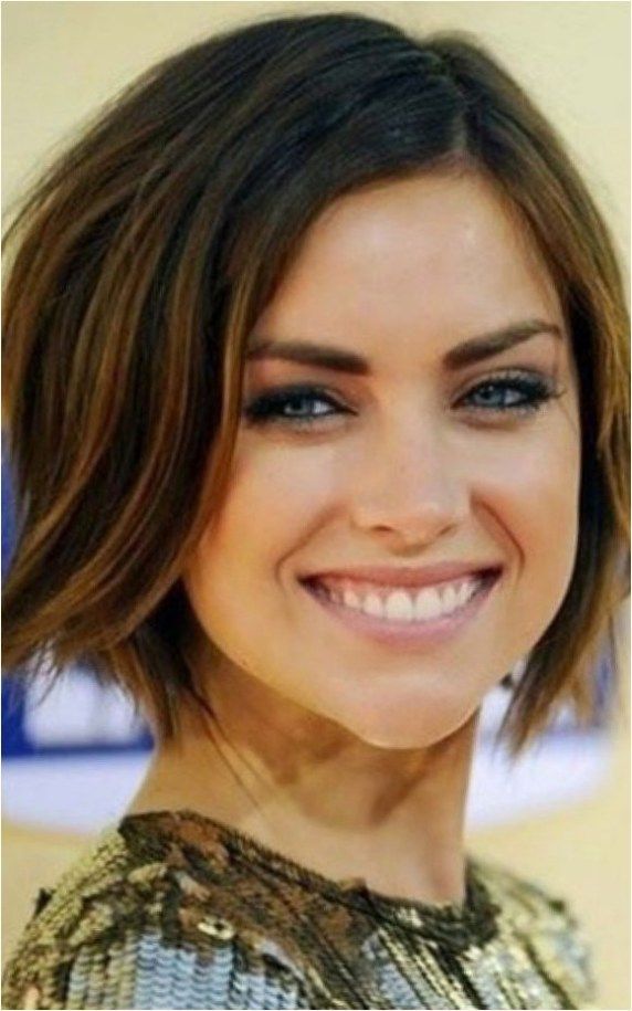 Best Short Haircuts For Oval Faces